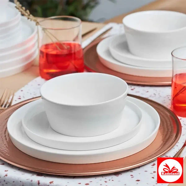 Karaca Salvare New Bone 6 persoons Yemek Takımı 18 st /6 Kişilik Yemek Takımı 18 Parça /Service de table 6 personnes 18 Parça