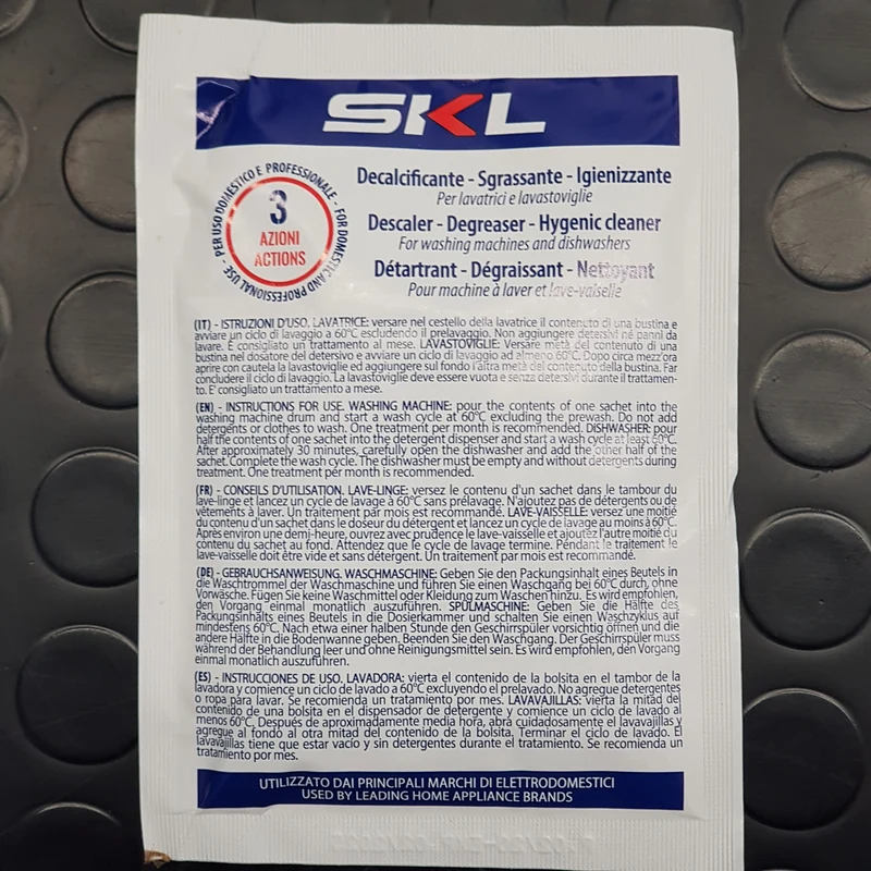 Una Bustina da 50G di Kit pulizia profonda cattivi odori, residui, calcare da lavatrice e lavastoviglie.