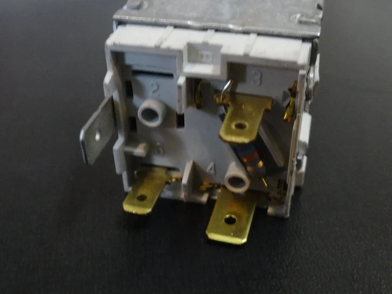 Termostato atea Whirlpool a130696r