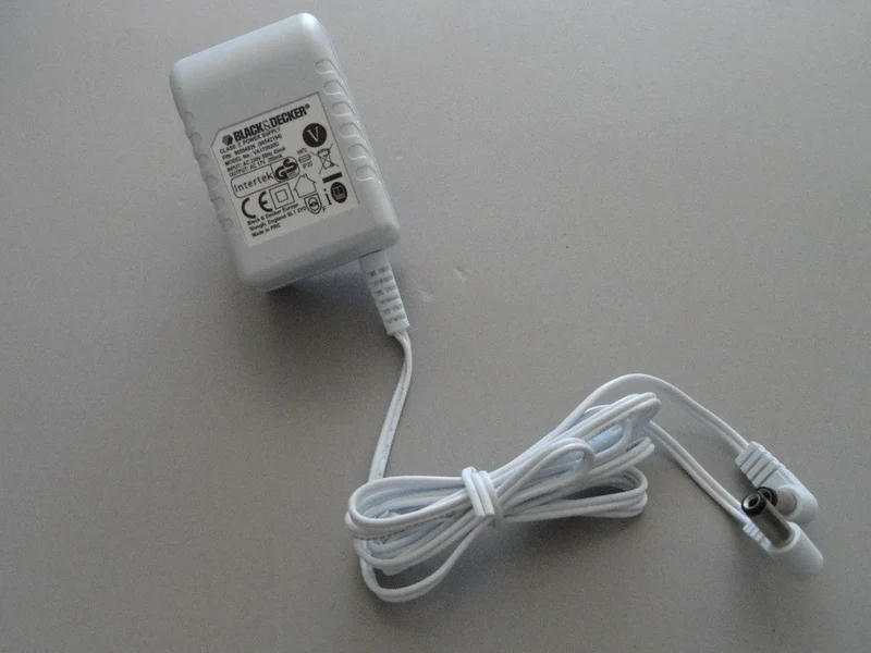 Caricabatteria aspirapolvere Black+Decker pd1200