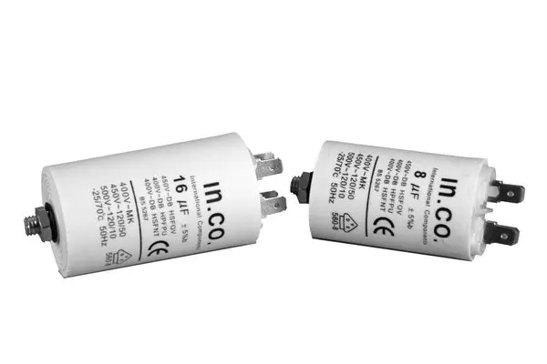 Condensatore 7mf con fili 112lg65 Universale