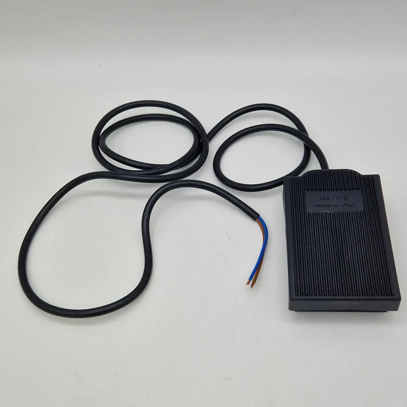 Pedale elettrico per asse da stiro professionale in pvc Prima