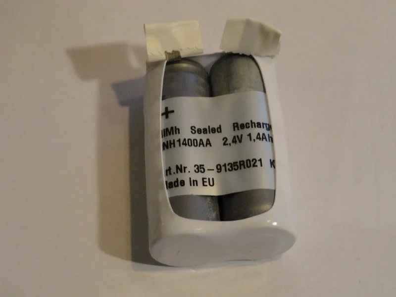 Accumulatore rasoio 2.4v-1300mah ni-mh mis.: 48 per 14 per 28 mm Ennebiservice
