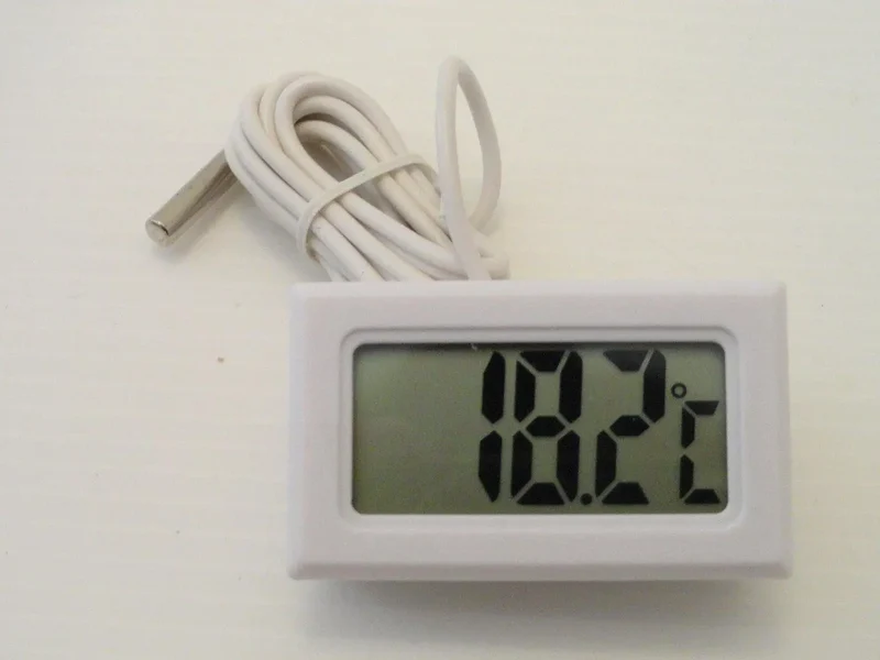 Termometro digitale con sonda -50°c+70°c bianco Skl