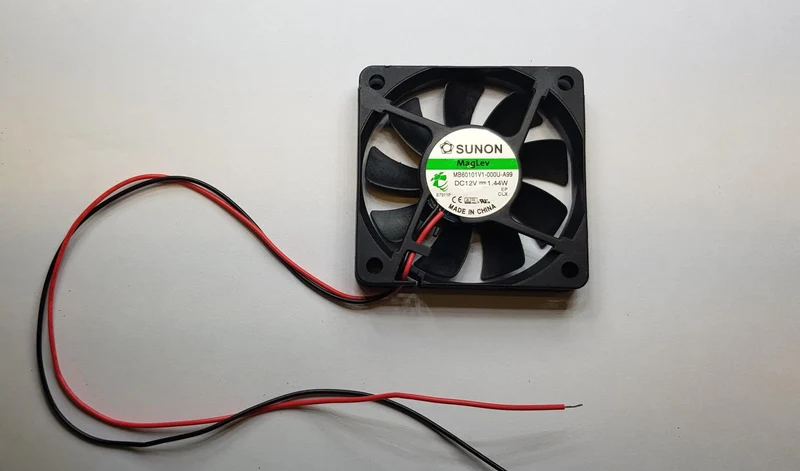 Ventola assiale 60x60x10mm axial 12v-dc.vapo rohs sunon Ennebiservice