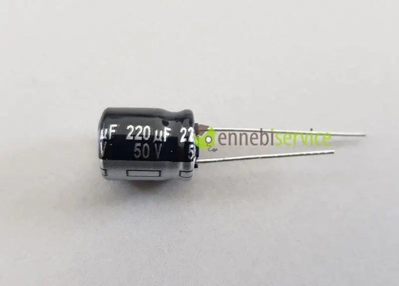 Condensatore radiale 220uf50v 105° 10x12.5mm rm 5mm Ennebiservice
