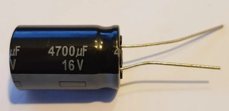 Condensatore eeufr1c472 4700uf-16v Ennebiservice