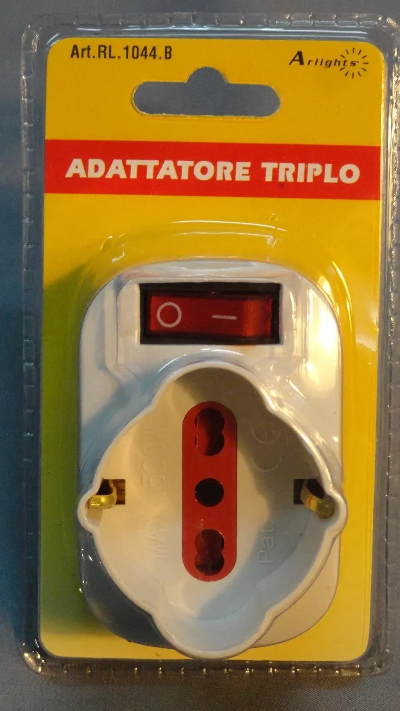 Adattatore rotante spina 16a + prese 2p+ t Ennebiservice