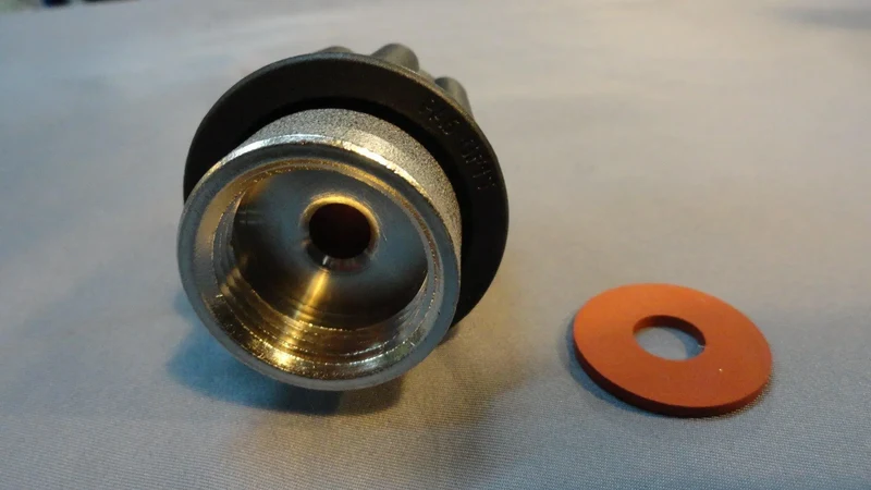 Tappo caldaia femmina 3/4 completo di guarnizione Micromic
