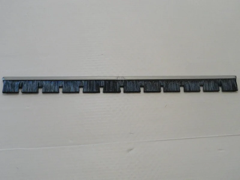 Listello setolato con fessure 300mm per lecologico Polti