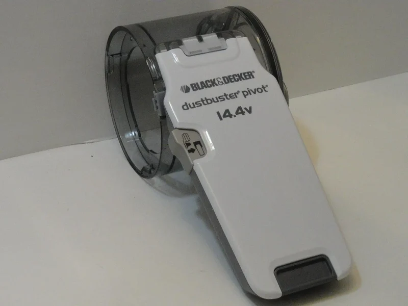 Contenitore trasparente per aspirabriciole Black+Decker pv1425n