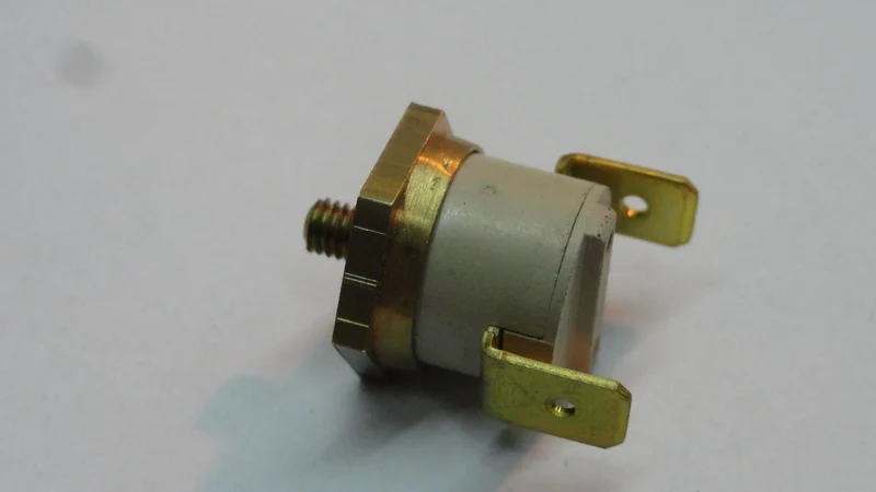 Termostato scatto fisso vite 135° Ennebiservice