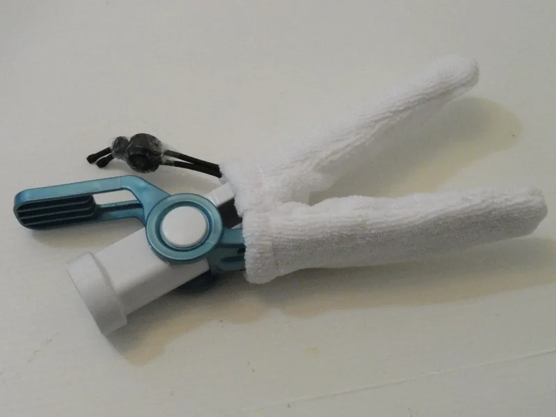 Accessorio per persiane e spazi stretti scopa a vapore Black+Decker fsmh1621
