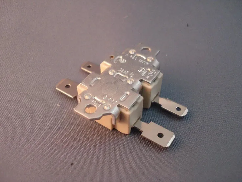 Termostato doppio 200°c/fm 6,3+termofusibile .298°c/fm vaporetto sprint Polti