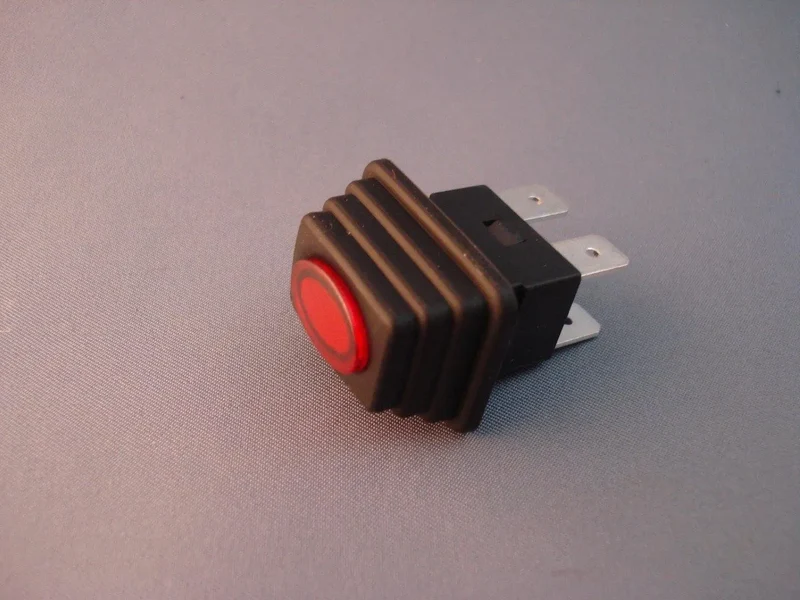 Interruttore rettangolare rosso per lecologico 690/700/710 Polti